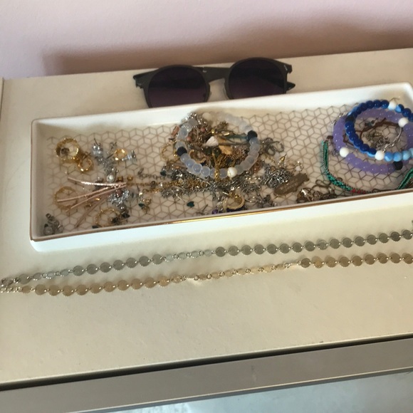 Silver and gold choker necklaces, unknown brand - Picture 2 of 2